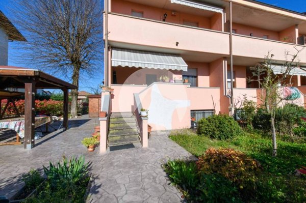 casa indipendente in vendita a San Polo d'Enza