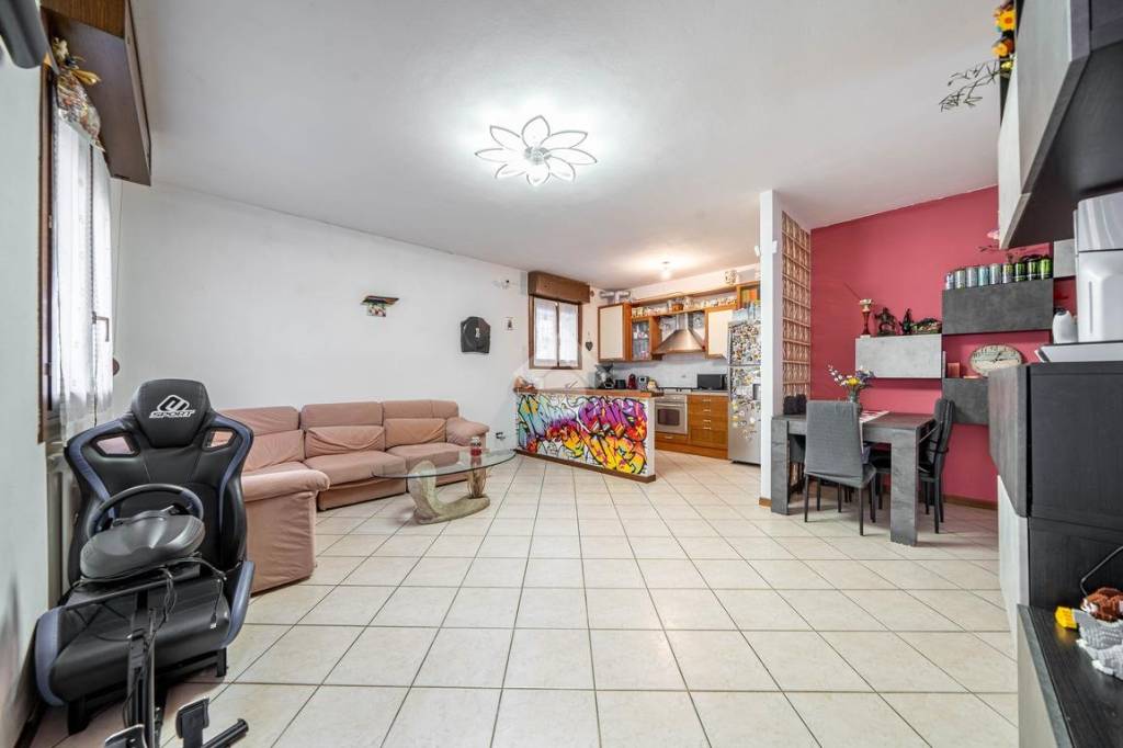 appartamento in vendita a San Polo d'Enza