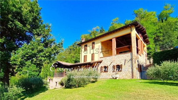 casa indipendente in vendita a San Polo d'Enza