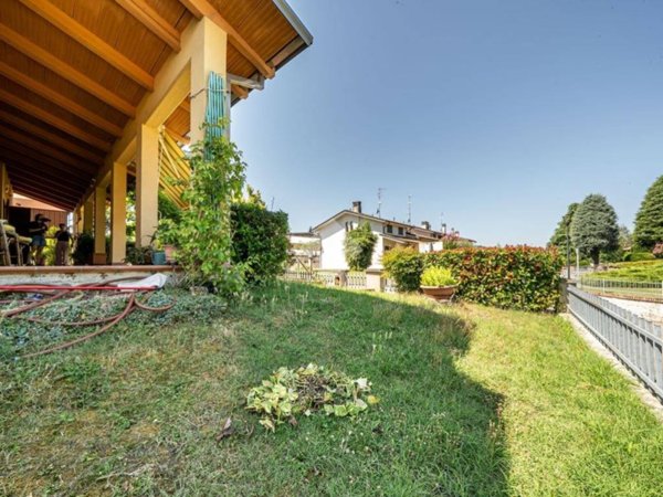 casa indipendente in vendita a San Polo d'Enza