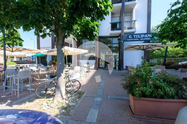 negozio in vendita a San Polo d'Enza in zona Rio Luceria