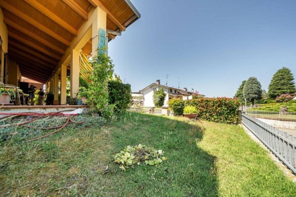 casa indipendente in vendita a San Polo d'Enza in zona Rio Luceria