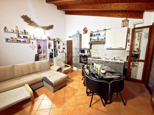 appartamento in vendita a San Polo d'Enza in zona Cornacchia