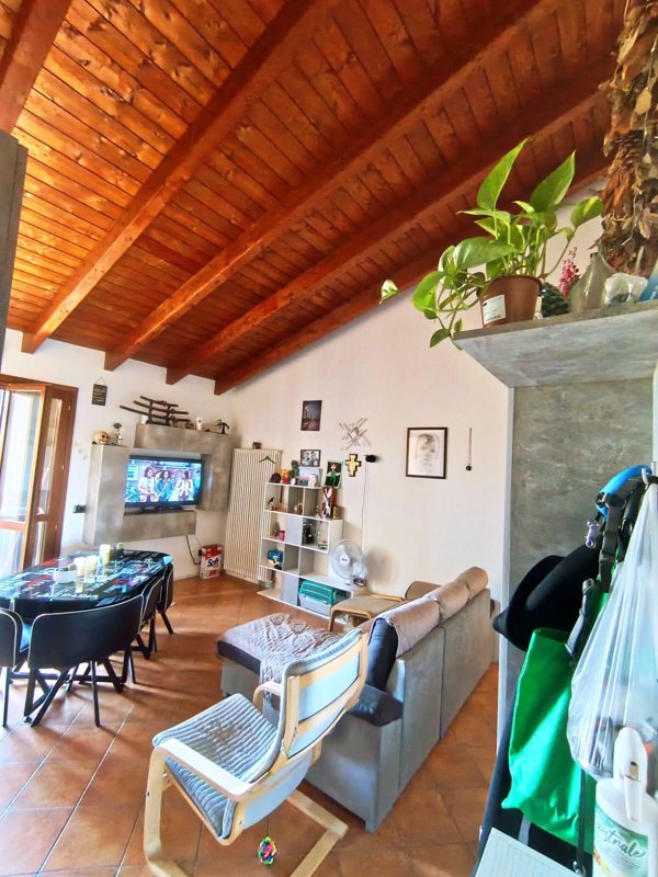 appartamento in vendita a San Polo d'Enza in zona Cornacchia