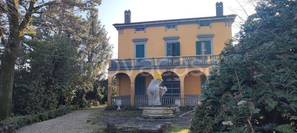 casa indipendente in vendita a Sant'Ilario d'Enza