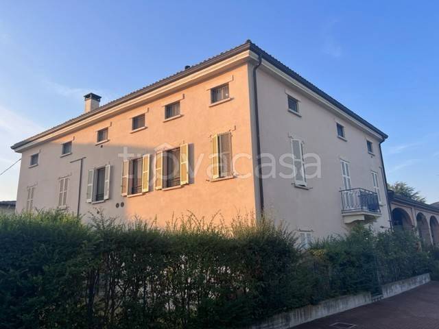 appartamento in vendita a Sant'Ilario d'Enza in zona Gazzano