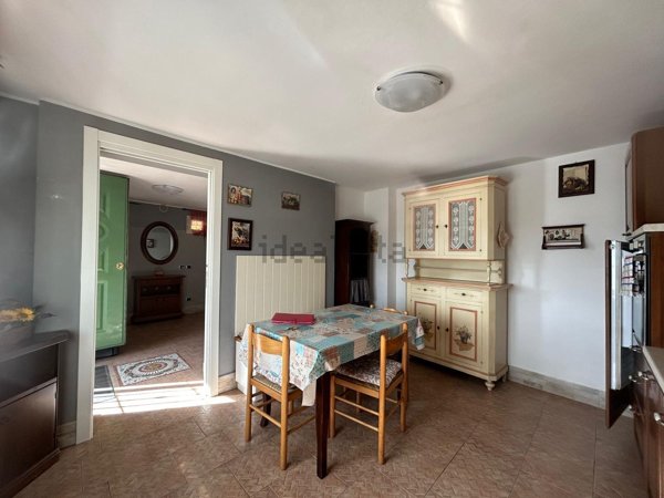 casa semindipendente in vendita a Sant'Ilario d'Enza