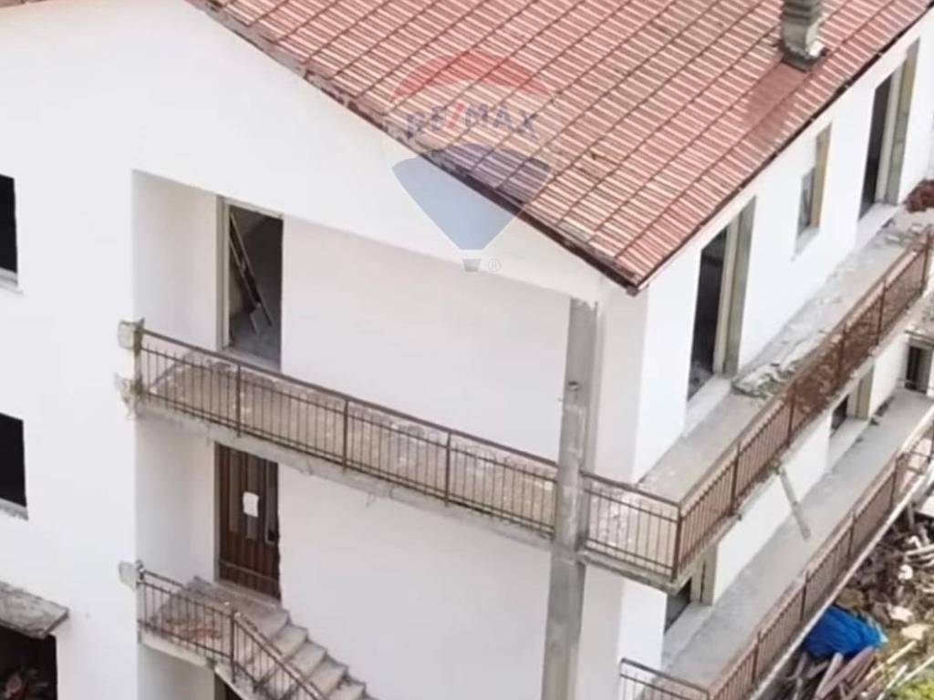 casa indipendente in vendita a Sant'Ilario d'Enza