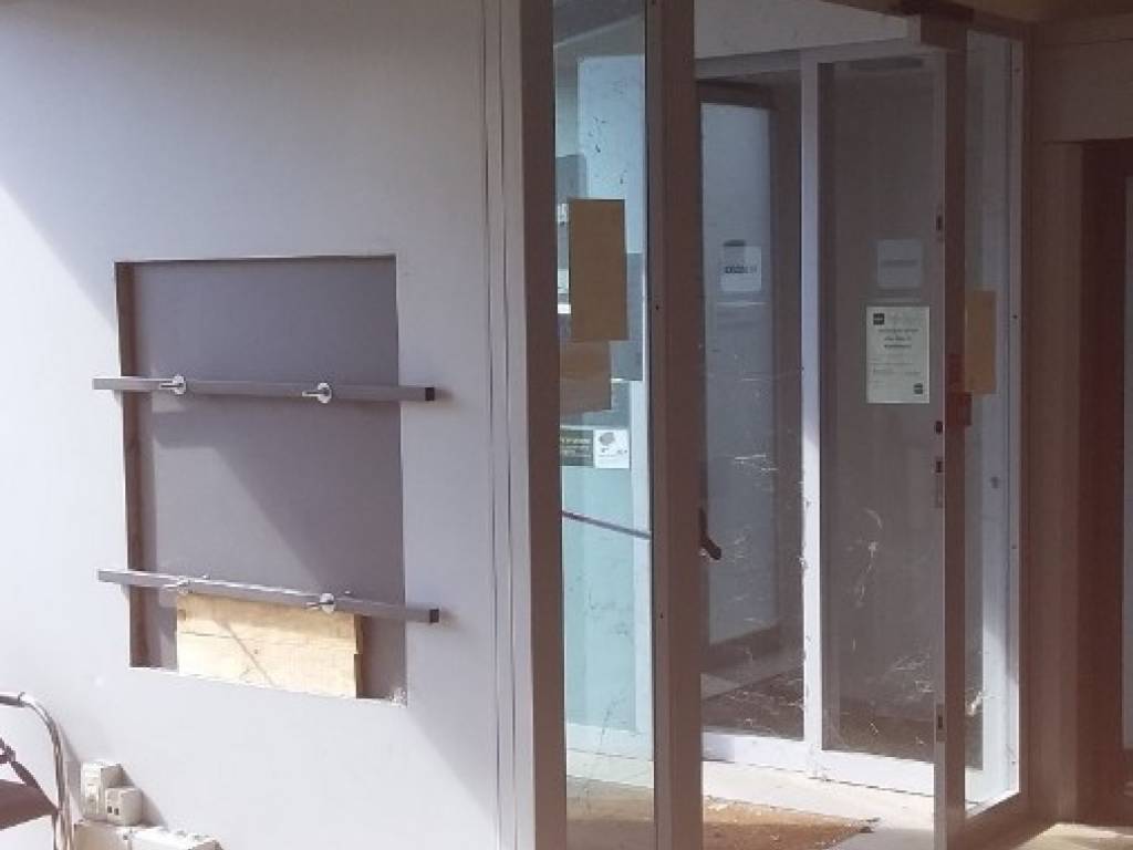 negozio in vendita a Sant'Ilario d'Enza