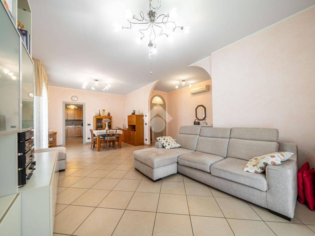 appartamento in vendita a Sant'Ilario d'Enza