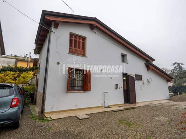 casa indipendente in vendita a Sant'Ilario d'Enza