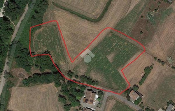 terreno agricolo in vendita a Sant'Ilario d'Enza in zona Castellana