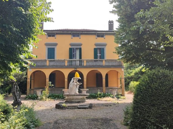 casa indipendente in vendita a Sant'Ilario d'Enza