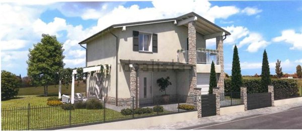 casa indipendente in vendita a Sant'Ilario d'Enza