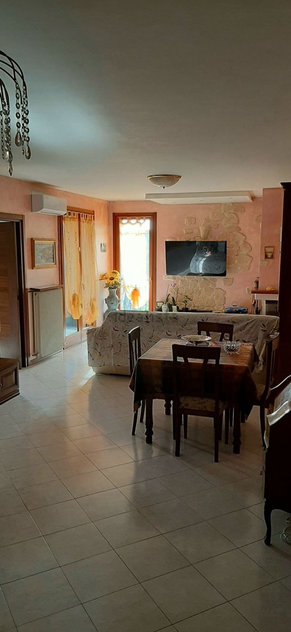 appartamento in vendita a Sant'Ilario d'Enza