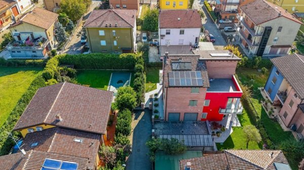 casa indipendente in vendita a Sant'Ilario d'Enza