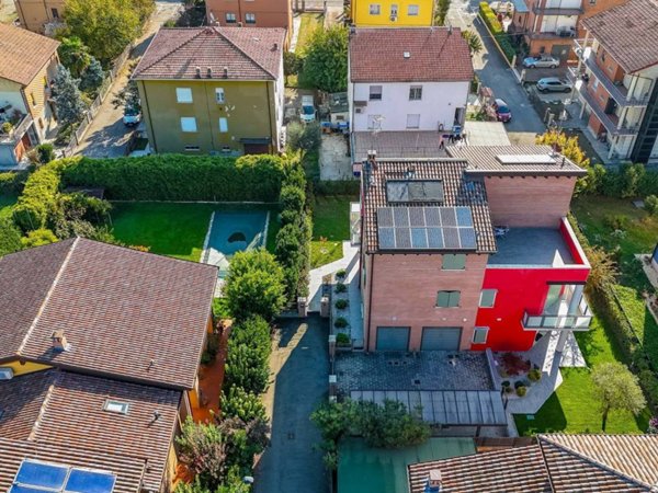casa indipendente in vendita a Sant'Ilario d'Enza