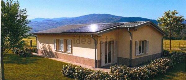 casa indipendente in vendita a Sant'Ilario d'Enza