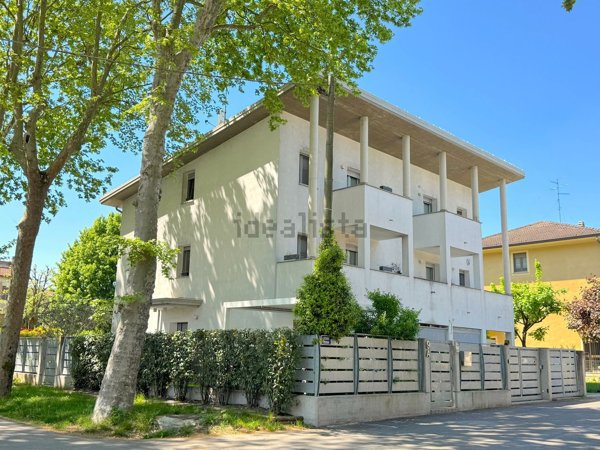 casa indipendente in vendita a Sant'Ilario d'Enza