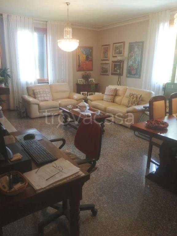 appartamento in vendita a Sant'Ilario d'Enza
