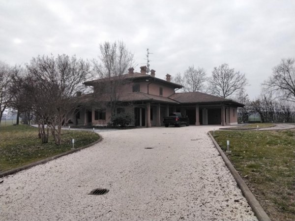 casa indipendente in vendita a Scandiano in zona Arceto