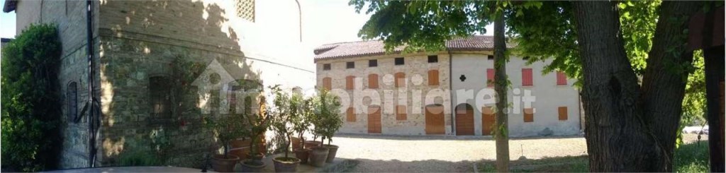 casa indipendente in vendita a Scandiano in zona Pratissolo