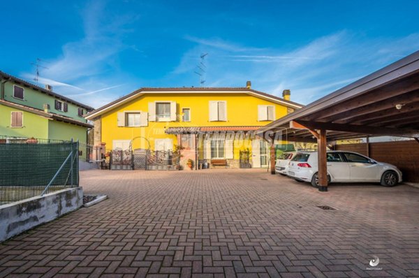 casa indipendente in vendita a Scandiano in zona Arceto