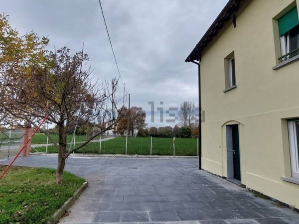 casa indipendente in vendita a Scandiano in zona Arceto