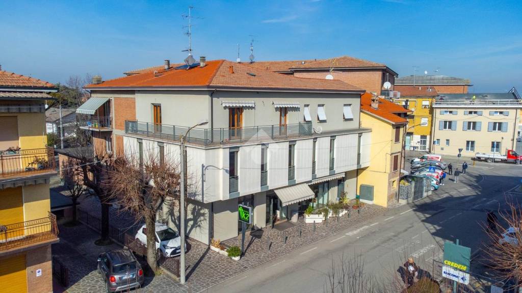 negozio in vendita a Scandiano in zona Arceto