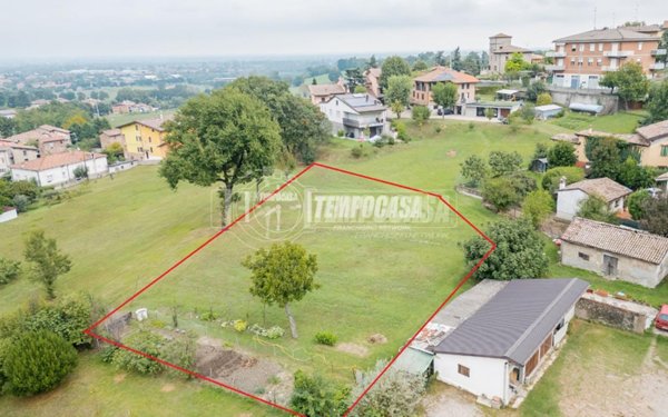 terreno agricolo in vendita a Scandiano in zona Ventoso