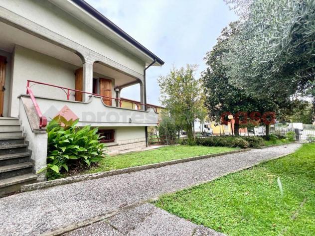casa indipendente in vendita a Scandiano in zona Arceto