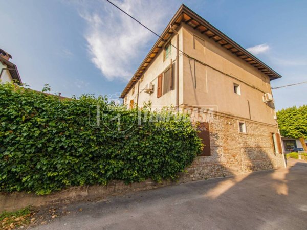 casa indipendente in vendita a Scandiano in zona Arceto