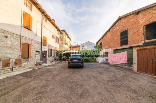 casa indipendente in vendita a Scandiano in zona Arceto
