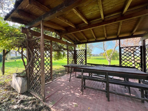 casa indipendente in vendita a Scandiano in zona Fellegara