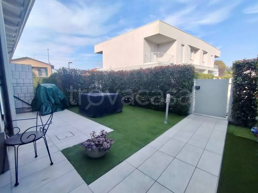 casa indipendente in vendita a Scandiano in zona Arceto