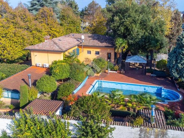 casa indipendente in vendita a Scandiano