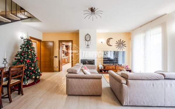 casa indipendente in vendita a Scandiano in zona Arceto