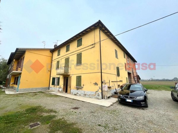 casa indipendente in vendita a Scandiano in zona Fellegara
