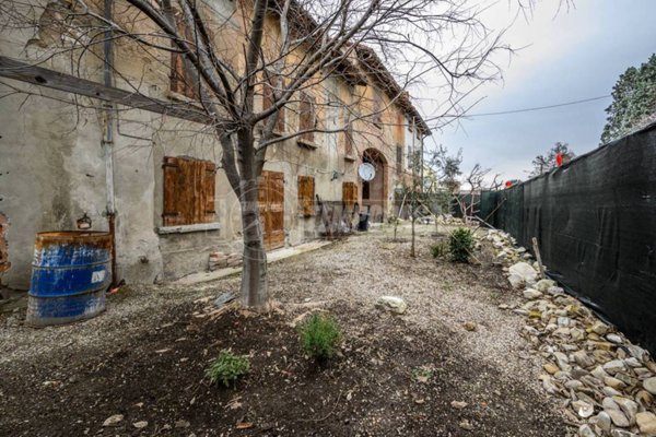 casa indipendente in vendita a Scandiano
