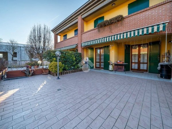 casa indipendente in vendita a Scandiano in zona Arceto
