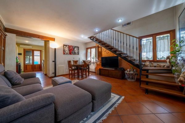 casa indipendente in vendita a Scandiano