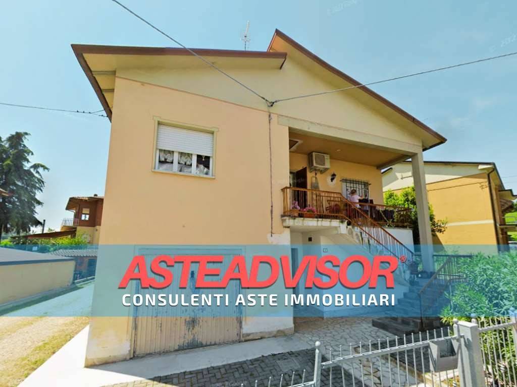 casa indipendente in vendita a Scandiano