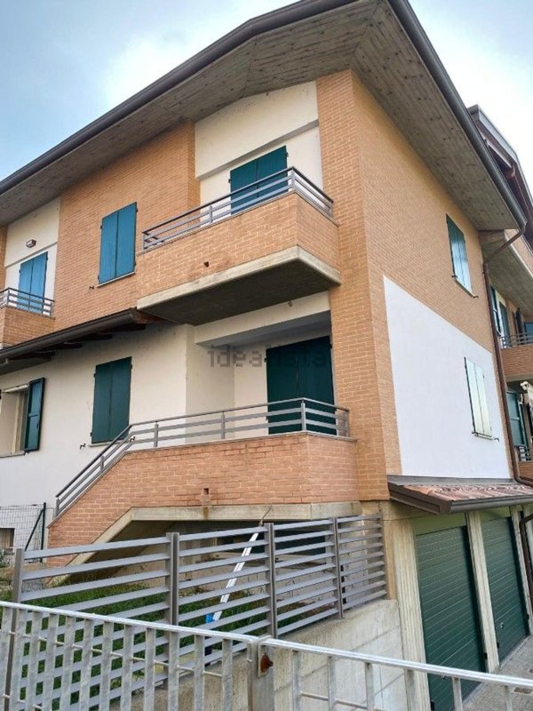 casa indipendente in vendita a Scandiano in zona Ca' de' Caroli