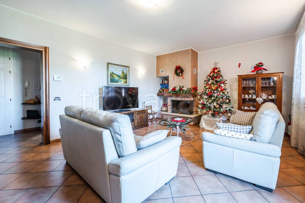 casa indipendente in vendita a Scandiano in zona Iano