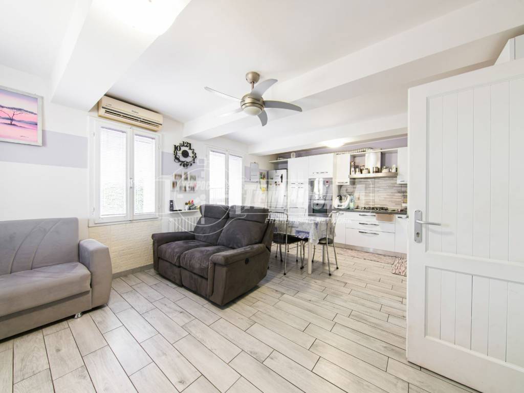 casa indipendente in vendita a Scandiano in zona Arceto