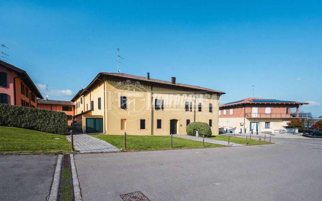 casa indipendente in vendita a Scandiano in zona Iano