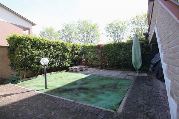 casa semindipendente in vendita a Scandiano in zona Arceto