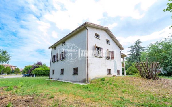 casa indipendente in vendita a Scandiano in zona Arceto