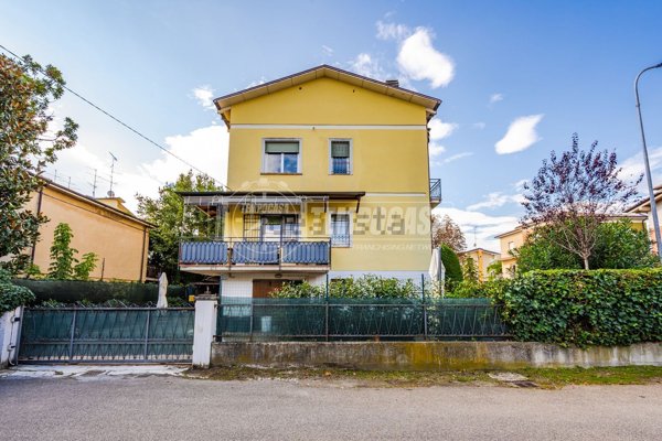 casa indipendente in vendita a Scandiano