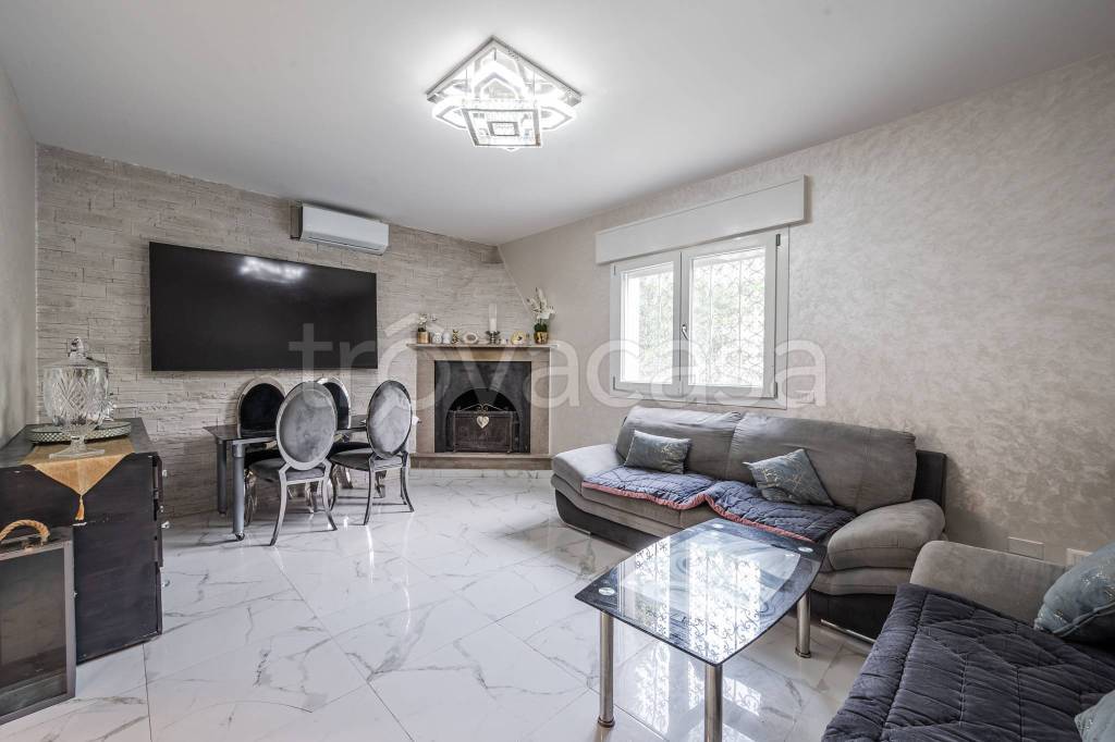 casa indipendente in vendita a Scandiano in zona Arceto